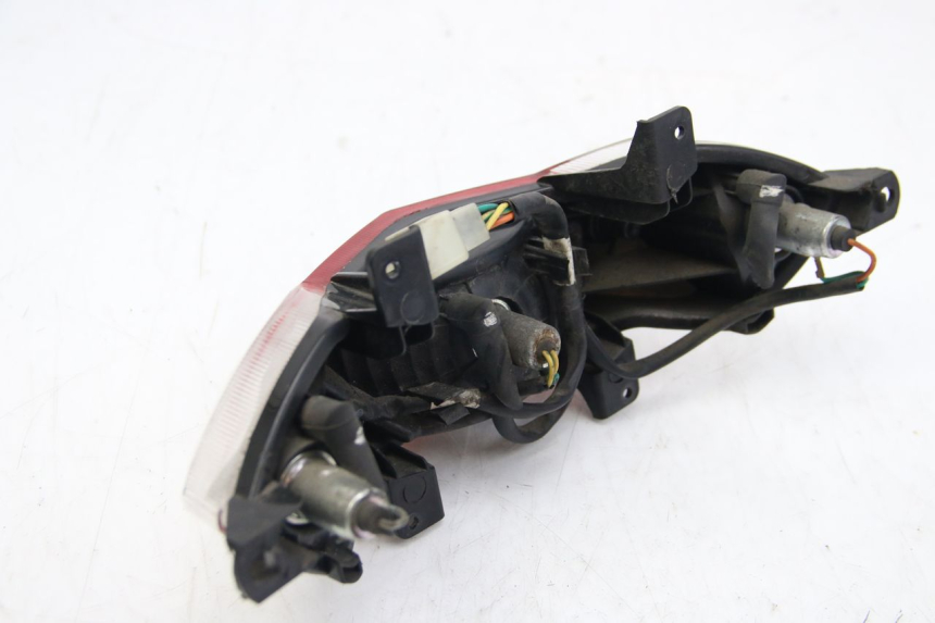 photo de RÜCKLICHT PEUGEOT KISBEE 4T 50 (2010 - 2017) - Kennzeichnungen und Originalreferenzen