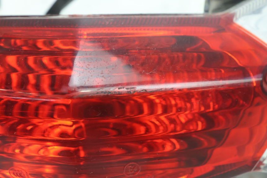 photo de RÜCKLICHT PEUGEOT KISBEE 4T 50 (2010 - 2017) - Detailansicht des Bauteils