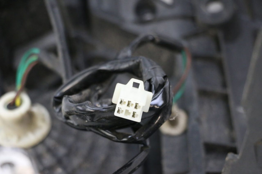 photo de RÜCKLICHT LONGJIA SHARPY 125 (2020 - 2024) - Details der Befestigungspunkte