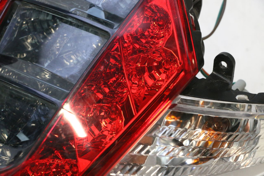 photo de RÜCKLICHT KYMCO MOVIE S 125 (2009 - 2018) - Gesamtansicht des Produkts