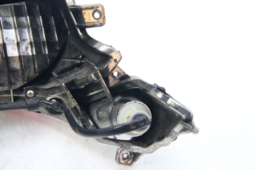 photo de RÜCKLICHT SYM ORBIT III 3 4T 50 (2021 - 2025) - Oberflächenzustand und Material