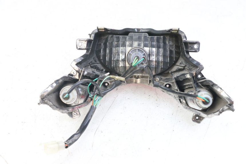 photo de RÜCKLICHT SYM ORBIT III 3 4T 50 (2018 - 2021) - Oberflächenzustand und Material