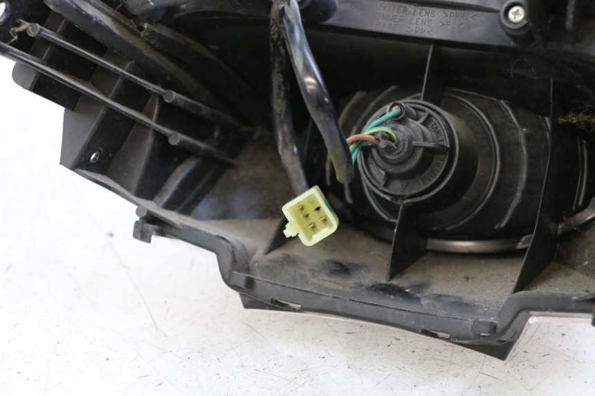 photo de RüCKLICHT HONDA PCX (JF47) 125 (2012 - 2013) - Zoom auf Gebrauchszustand