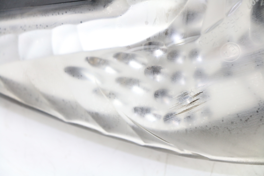 photo de RÜCKLICHT KYMCO PEOPLE S 125 (2000 - 2008) - Zoom auf Komponenten