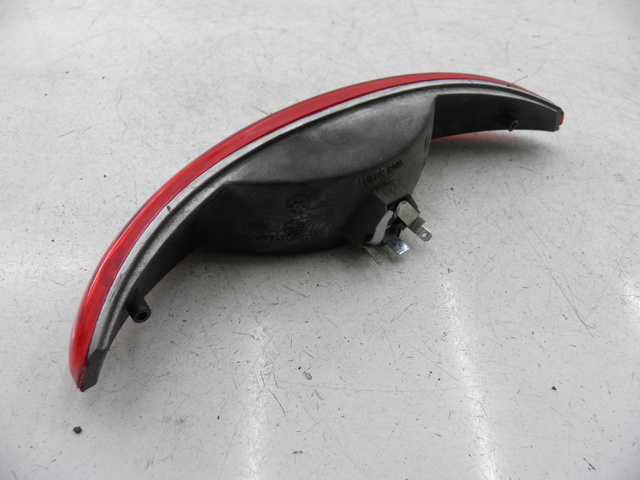 photo de RÜCKLICHT PEUGEOT ELYSEO 50 (2002 - 2004) - Technische Nahaufnahme