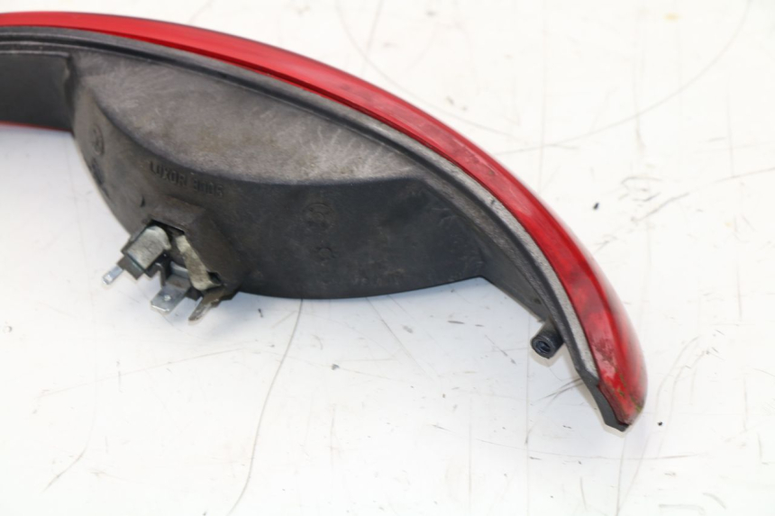 photo de RÜCKLICHT PEUGEOT ELYSEO 100 (1998 - 2004) - Zoom auf Gebrauchszustand