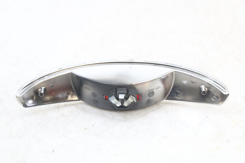 photo de RÜCKLICHT PEUGEOT ELYSTAR 50 (2002 - 2014) - Alternative Perspektive