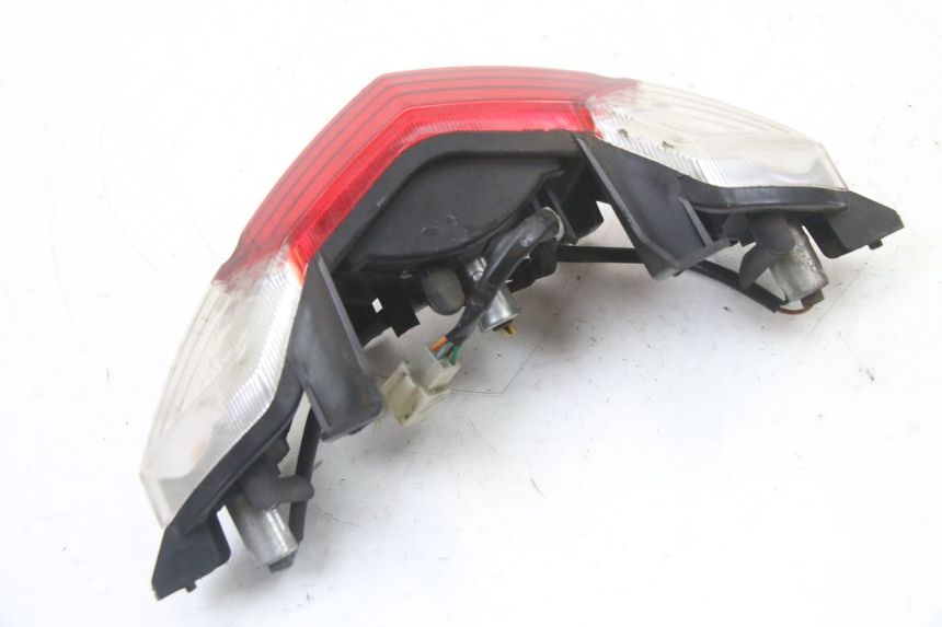 photo de RÜCKLICHT PEUGEOT KISBEE 4T 50 (2018 - 2022) - Technische Nahaufnahme