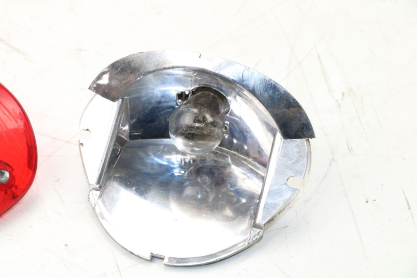 photo de RÜCKLICHT PIAGGIO LIBERTY 2T 50 (2009 - 2013) - Zoom auf Gebrauchszustand