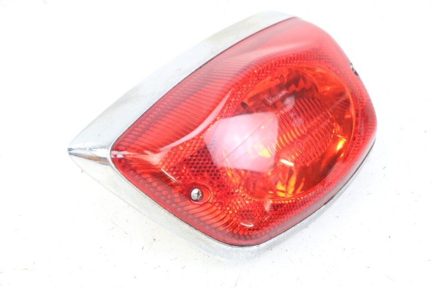 photo de RÜCKLICHT PIAGGIO VESPA LX 150 (2005 - 2013) - Geprüftes Gebrauchtteil