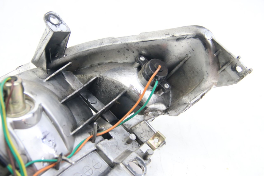 photo de RÜCKLICHT TNT MOTOR ROMA 10' 4T 50 (2019 - 2022) - Details der Befestigungspunkte