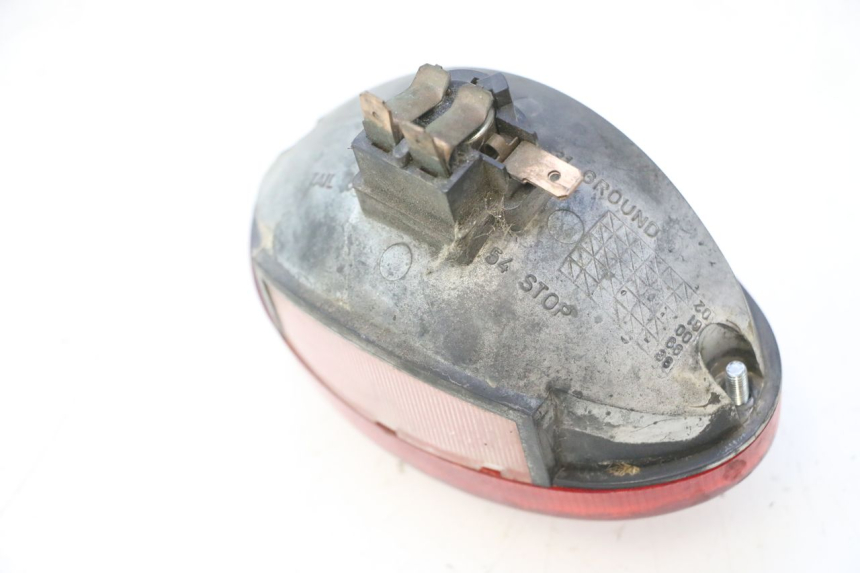 photo de RÜCKLICHT MZ RT 125 (2000 - 2008) - Oberflächenzustand und Material