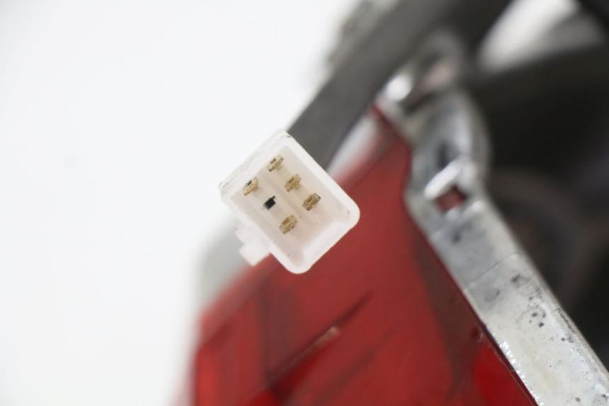 photo de RüCKLICHT JM MOTORS SANTANA 50 (2014 - 2023) - Details der Befestigungspunkte