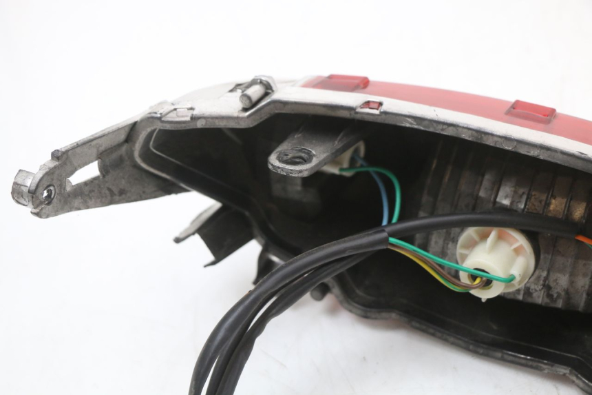 photo de RüCKLICHT JM MOTORS SANTANA 50 (2014 - 2023) - Oberflächenzustand und Material