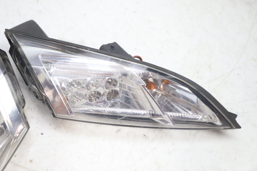 photo de RÜCKLICHT PEUGEOT SATELIS 125 (2013 - 2018) - Technische Nahaufnahme
