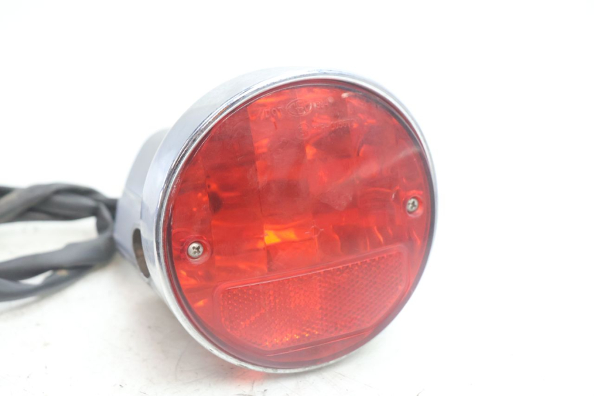 photo de RÜCKLICHT APRILIA SCARABEO GT 125 (1999 - 2007) - Detailansicht des Bauteils