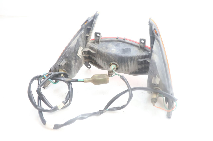 photo de RÜCKLICHT HONDA SCV LEAD 100 (2003 - 2007) - Technische Nahaufnahme