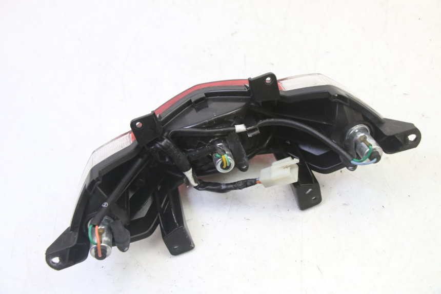 photo de RÜCKLICHT PEUGEOT STREETZONE I 2T 50 (2018 - 2020) - Oberflächenzustand und Material