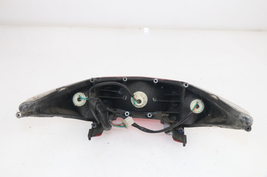 photo de RÜCKLICHT PEUGEOT SUM UP 125 (2008 - 2013) - Details der Befestigungspunkte