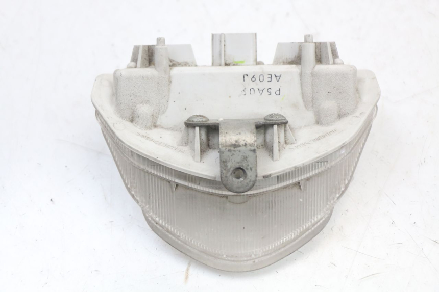 photo de RÜCKLICHT SUZUKI GSR 750 (2011 - 2017) - Technische Nahaufnahme