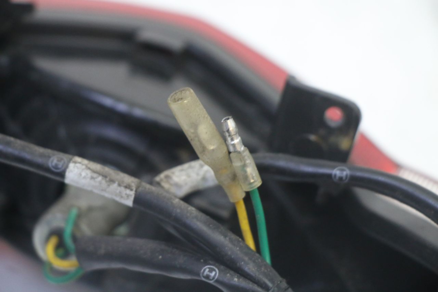 photo de RÜCKLICHT PEUGEOT TWEET 4T 50 (2018 - 2022) - Details der Befestigungspunkte