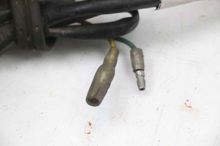 photo de RÜCKLICHT PEUGEOT TWEET 125 (2018 - 2021) - Oberflächenzustand und Material