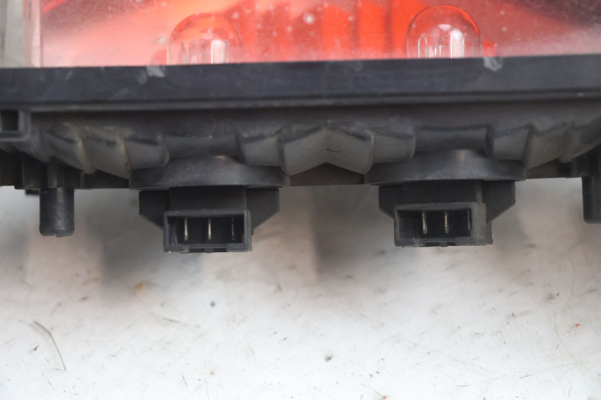 photo de RÜCKLICHT HONDA VFR FI RC46 800 (1998 - 2001) - Details der Befestigungspunkte