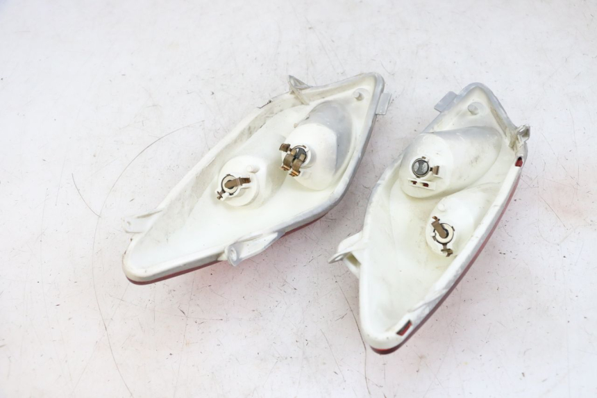 photo de RÜCKLICHT YAMAHA XMAX X-MAX 125 (2006 - 2009) - Detailansicht des Bauteils