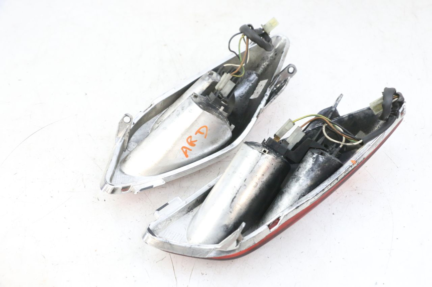 photo de RÜCKLICHT YAMAHA XMAX X-MAX 125 (2006 - 2009) - Zoom auf Gebrauchszustand