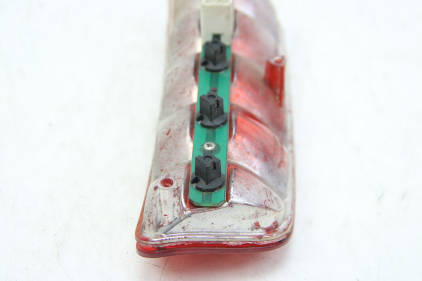 photo de RÜCKLICHT PIAGGIO X9 EVOLUTION 125 (2003 - 2007) - Alternative Perspektive