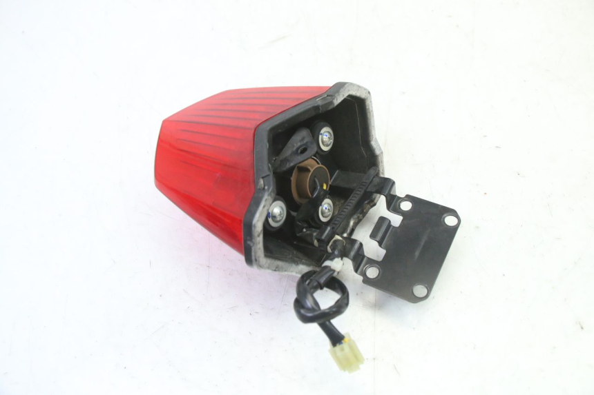 photo de RÜCKLICHT YAMAHA XJ6 ABS 600 (2008 - 2016) - Technische Nahaufnahme