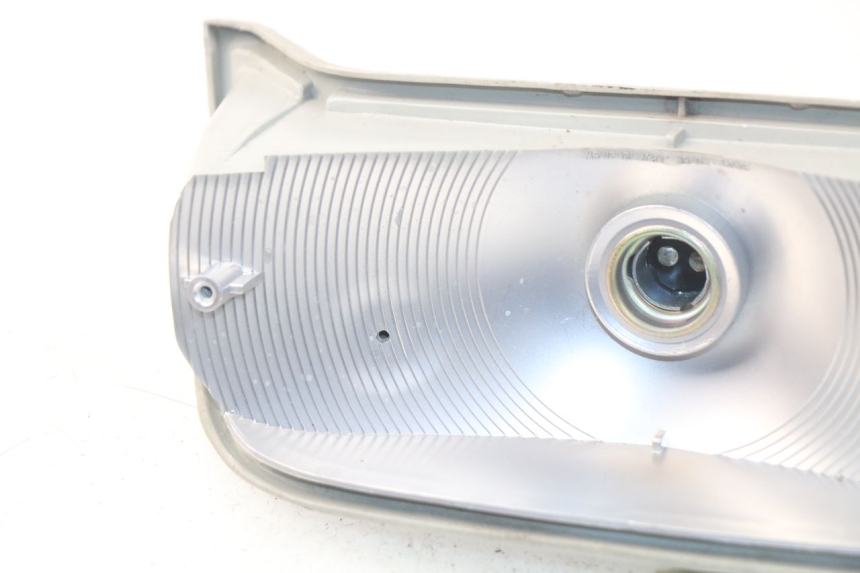 photo de RÜCKLICHT YAMAHA XJ600 XJ DIVERSION 600 (1992 - 1997) - Details der Befestigungspunkte