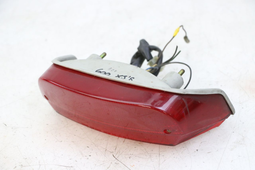 photo de RÜCKLICHT YAMAHA XJN DIVERSION 600 (2000 - 2003) - Kennzeichnungen und Originalreferenzen