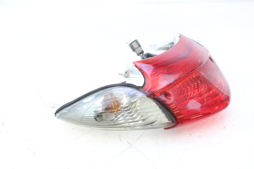 photo de RÜCKLICHT HONDA XLV VARADERO 125 (2007 - 2012) - Hochauflösende Nahaufnahme