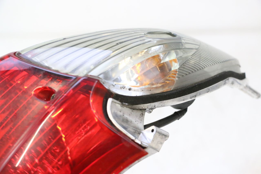 photo de RÜCKLICHT HONDA XLV VARADERO 125 (2007 - 2012) - Technische Nahaufnahme