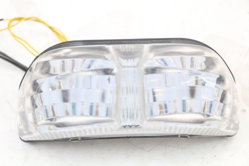 photo de RÜCKLICHT YAMAHA FZ1 FAZER 1000 (2007 - 2009) - Alternative Perspektive