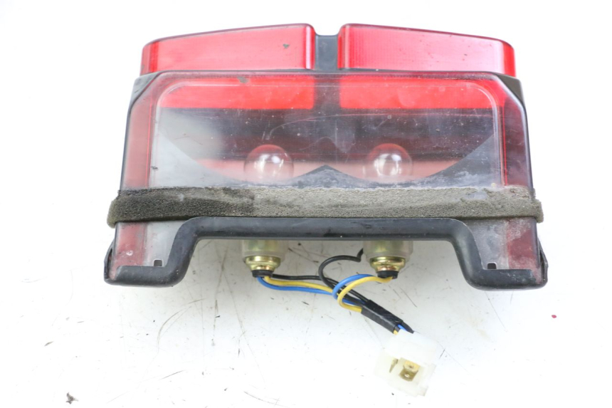 photo de RÜCKLICHT YAMAHA FZS FAZER 600 (2001 - 2003) - Zoom auf Gebrauchszustand