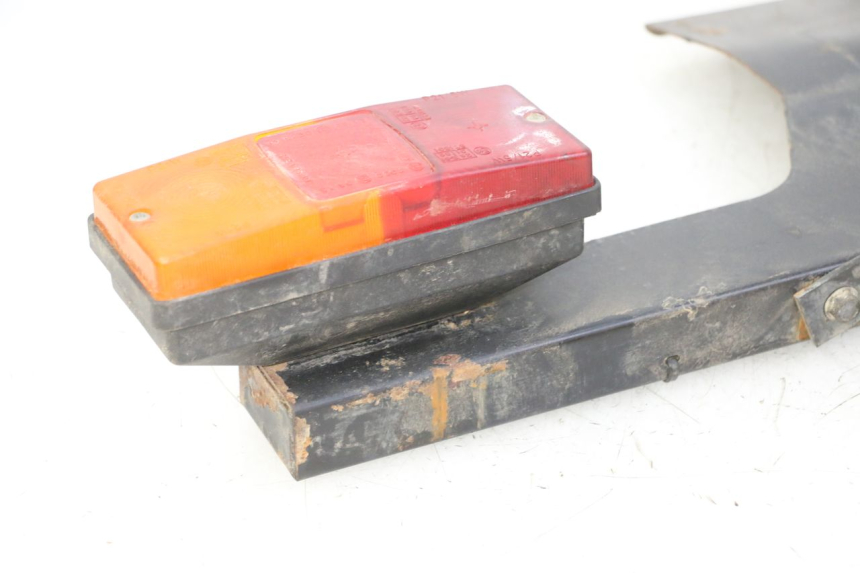 photo de RÜCKLICHT YAMAHA YFM GRIZZLY 550 (2008 - 2015) - Kennzeichnungen und Originalreferenzen