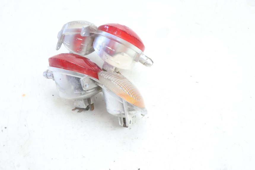 photo de RÜCKLICHT YAMAHA YP MAJESTY 125 (2007 - 2010) - Alternative Perspektive