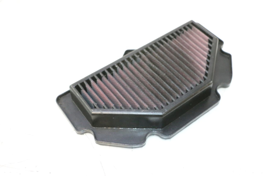 photo de LUFTFILTER SUZUKI GSR 600 (2005 - 2012) - Detailansicht des Bauteils