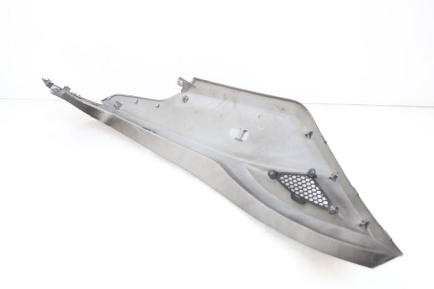 photo de RECHTER HINTERER KOTFLÜGEL KYMCO AGILITY 16+ 4T 50 (2018 - 2023) - Ergänzendes Produktfoto