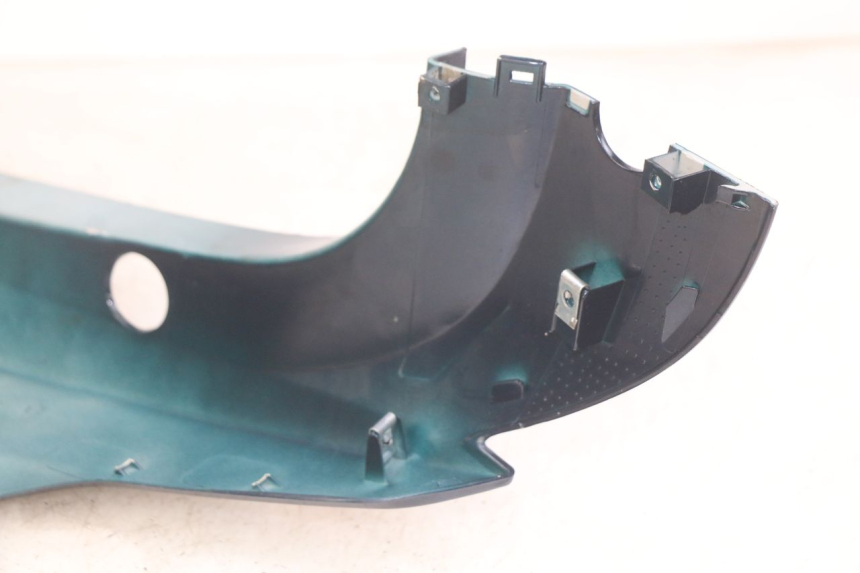 photo de RECHTER HINTERER KOTFLÜGEL KYMCO AGILITY 16+ 4T 50 (2018 - 2023) - Technische Nahaufnahme