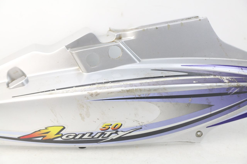 photo de RECHTER HINTERER KOTFLÜGEL KYMCO AGILITY 4T 50 (2005 - 2018) - Hochauflösende Nahaufnahme