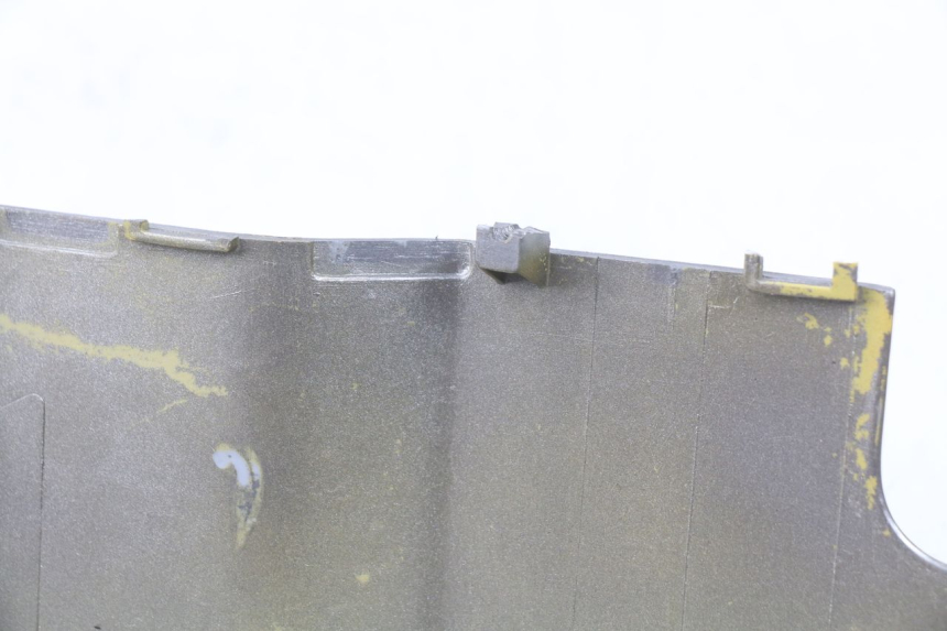 photo de RECHTER HINTERER KOTFLÜGEL KYMCO AGILITY 4T 50 (2005 - 2018) - Technische Nahaufnahme