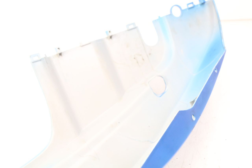 photo de RECHTER HINTERER KOTFLÜGEL KYMCO AGILITY 4T 50 (2018 - 2022) - Detailansicht des Bauteils