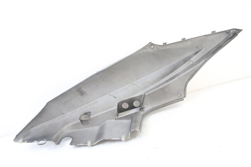 photo de RECHTER HINTERER KOTFLÜGEL KYMCO AGILITY 4T 50 (2005 - 2018) - Geprüftes Gebrauchtteil