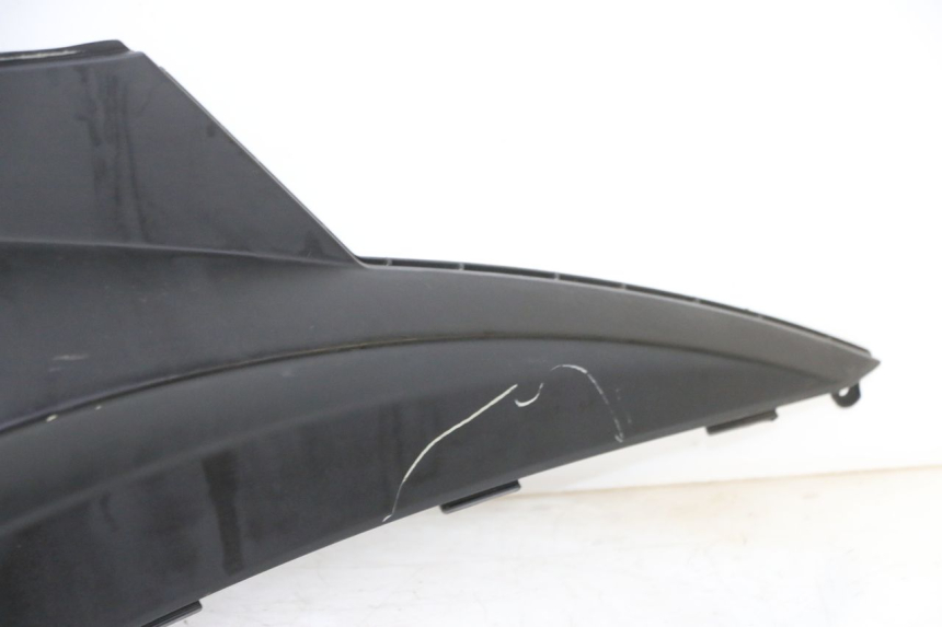 photo de VERKLEIDUNG HINTEN RECHTS KYMCO AGILITY NAKED RENOUVO 2T 50 (2011 - 2018) - Weitere Ansicht des Artikels