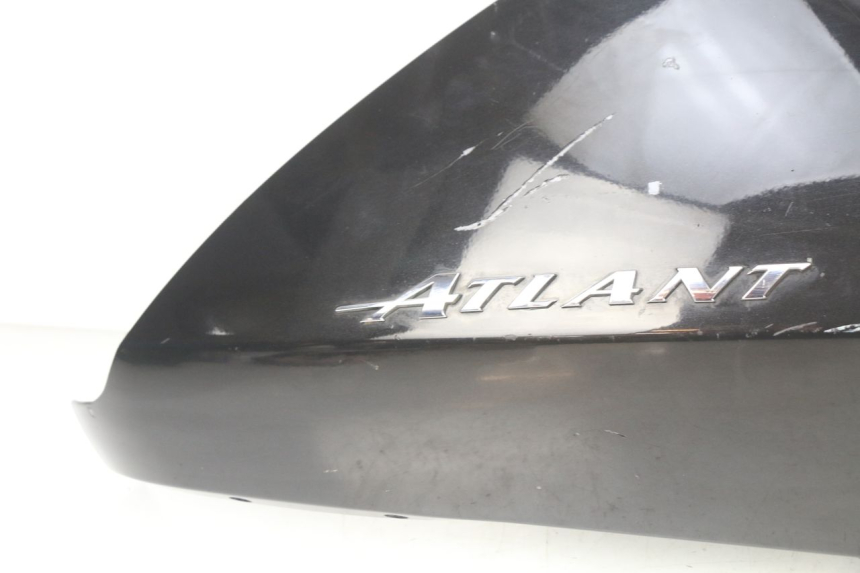 photo de VERKLEIDUNG HINTEN RECHTS APRILIA ATLANTIC 125 (2003 - 2009) - Oberflächenzustand und Material