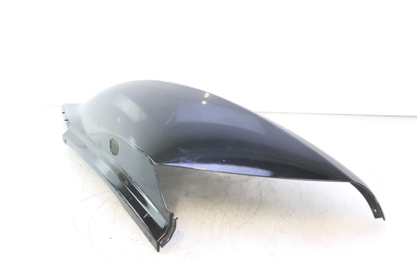 photo de VERKLEIDUNG HINTEN RECHTS APRILIA ATLANTIC S 125 (2010 - 2013) - Oberflächenzustand und Material