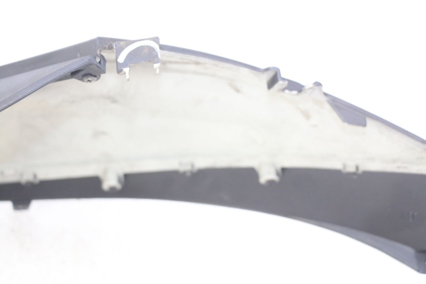 photo de RECHTER HINTERER KOTFLÜGEL PIAGGIO BEVERLY 125 (2010 - 2015) - Detailansicht des Bauteils